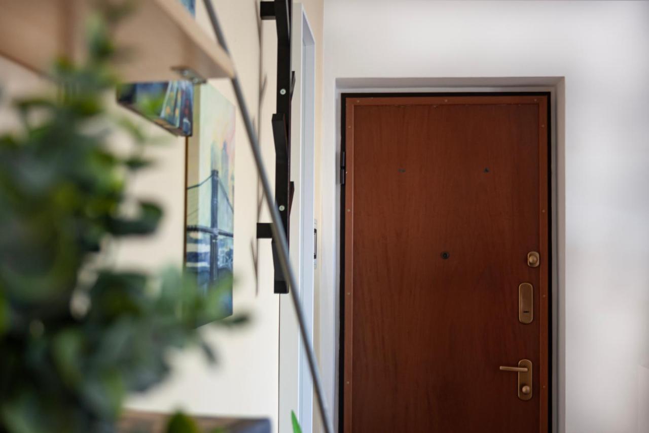 Shakira Apartments Parme Extérieur photo